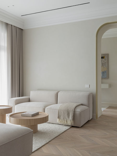 ETON молочного оттенка