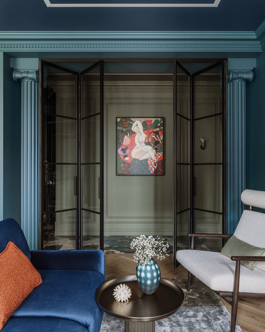 Яркий и эмоциональный проект с диваном KOR