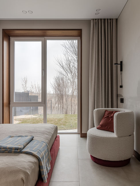 Стильный и лаконичный диван PAUL